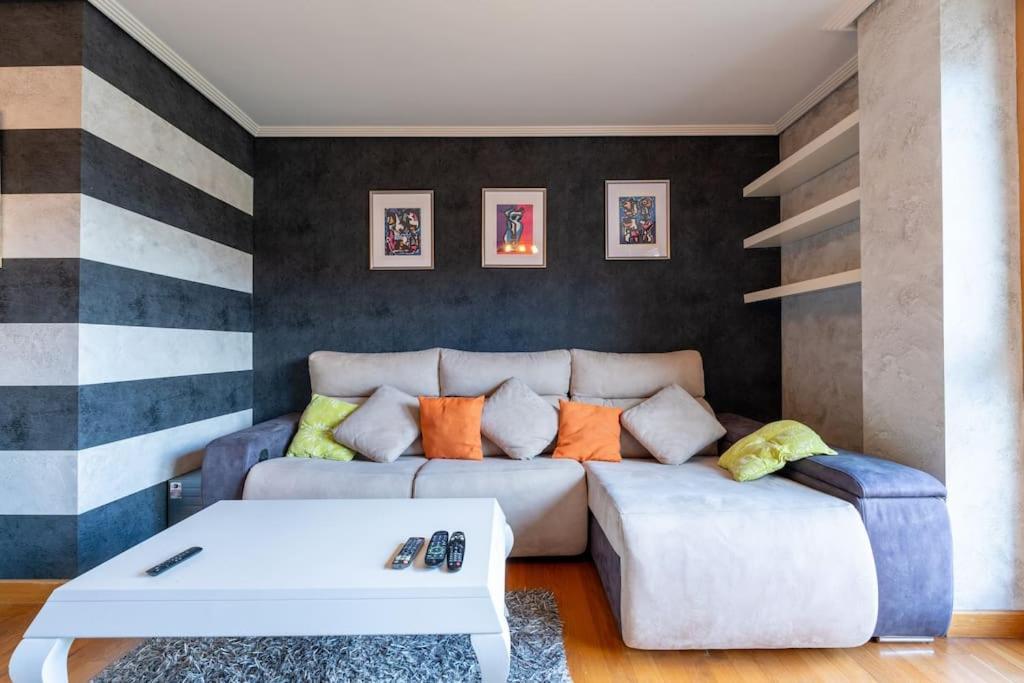 סנטנדר Apartamento En El Corazon De La Ciudad Con Parking מראה חיצוני תמונה